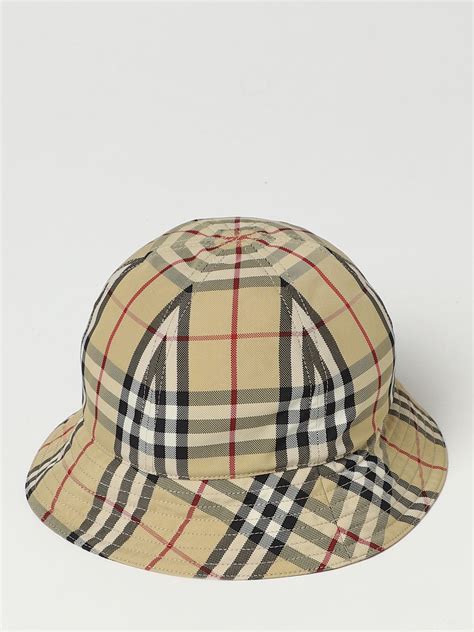 cappello pioggia burberry donna|Burberry Limited.